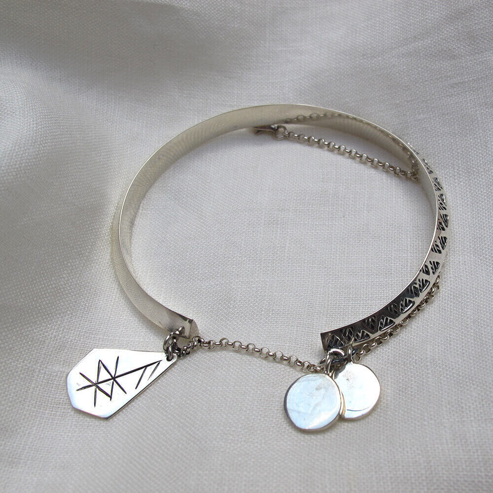 SEOTUD cuff